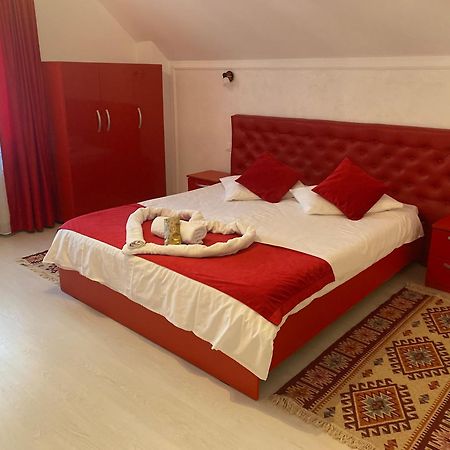 Casa La Bella Vista Hotel Moisei Bagian luar foto