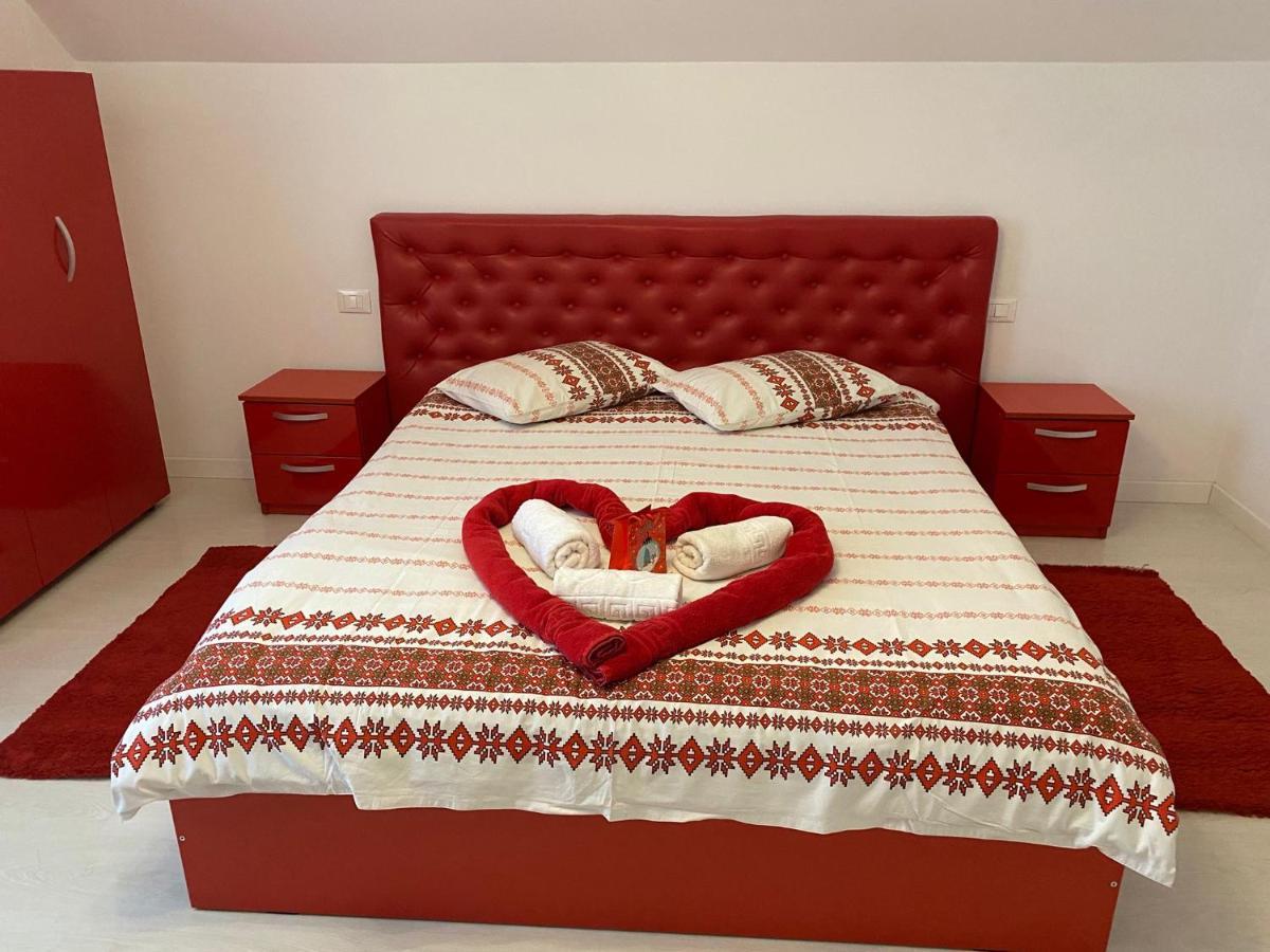 Casa La Bella Vista Hotel Moisei Bagian luar foto