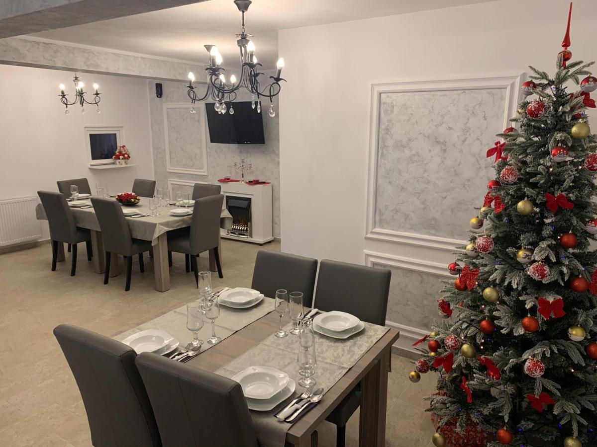 Casa La Bella Vista Hotel Moisei Bagian luar foto